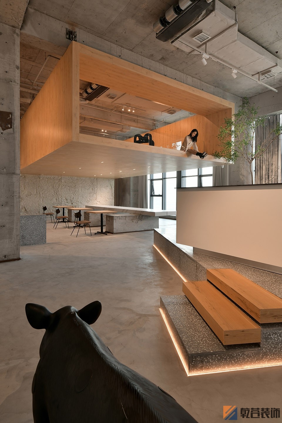 HOOOLDESIGN事务所 中国山西 营造街巷 HANROW WOOD旗舰店